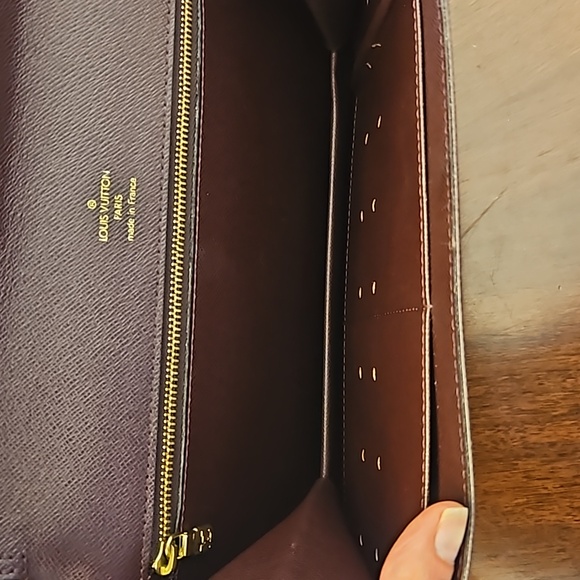 Louis Vuitton Tiaga Clutch Wristlet w Gold Chain Shoulder Strap,Burgandy Leather - Picture 10 of 17